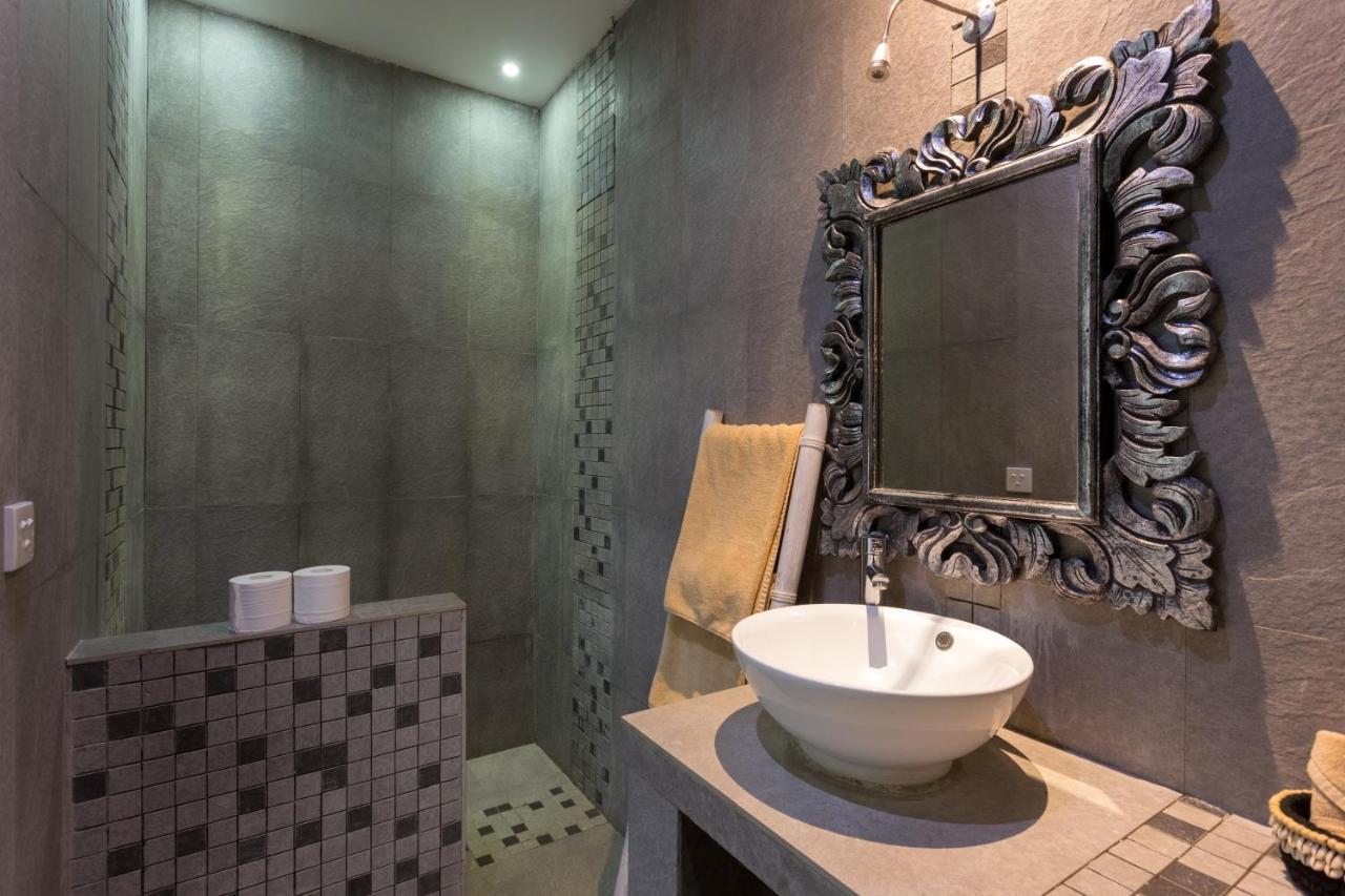 Cocowhite Villa Seminyak Dış mekan fotoğraf