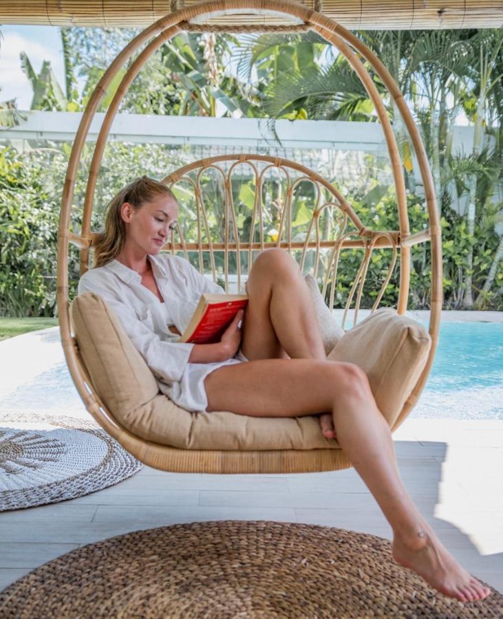 Cocowhite Villa Seminyak Dış mekan fotoğraf