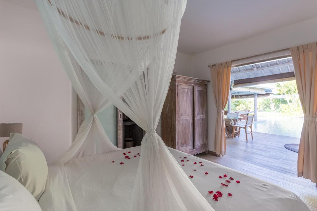 Cocowhite Villa Seminyak Dış mekan fotoğraf