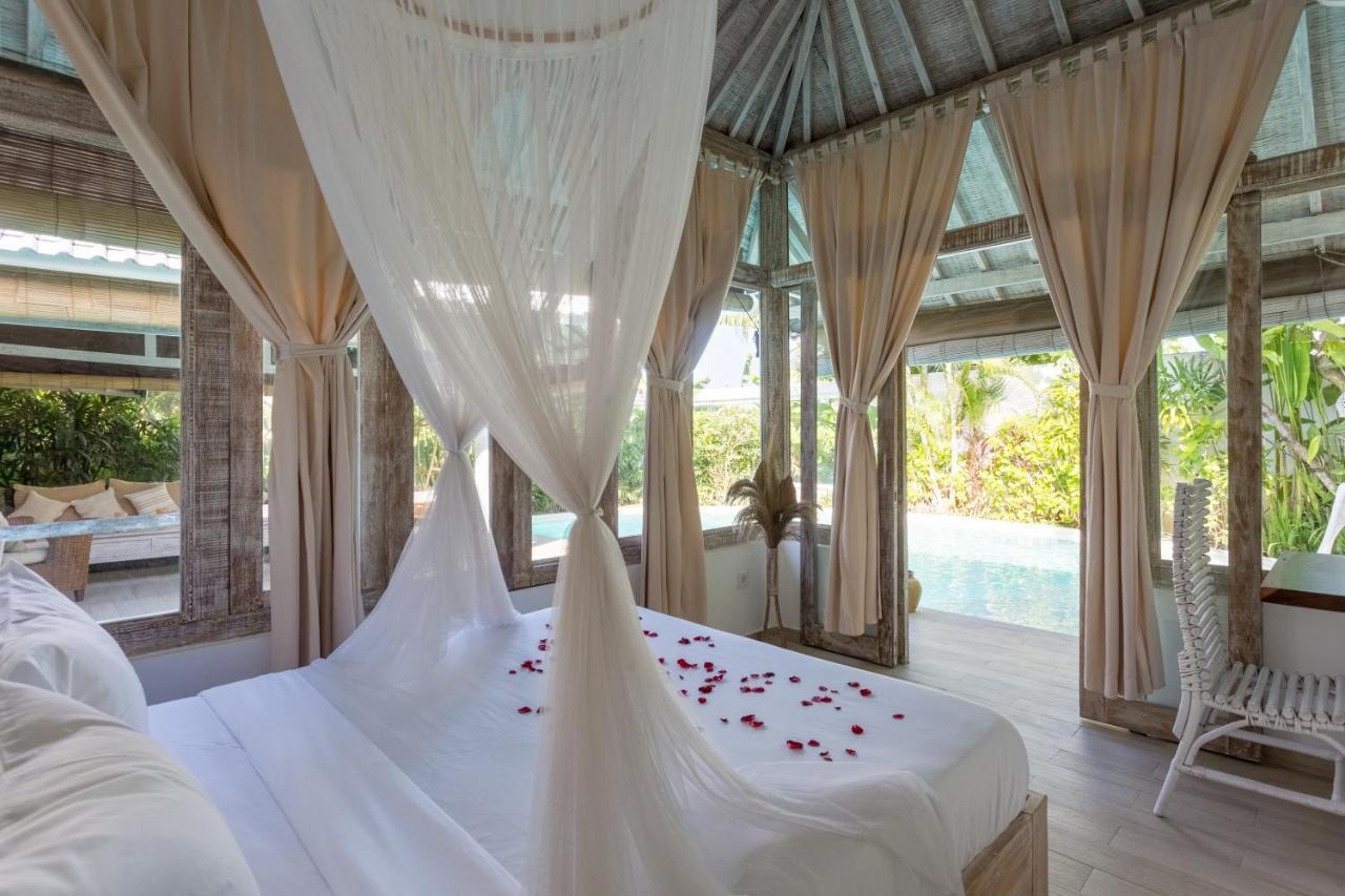 Cocowhite Villa Seminyak Dış mekan fotoğraf