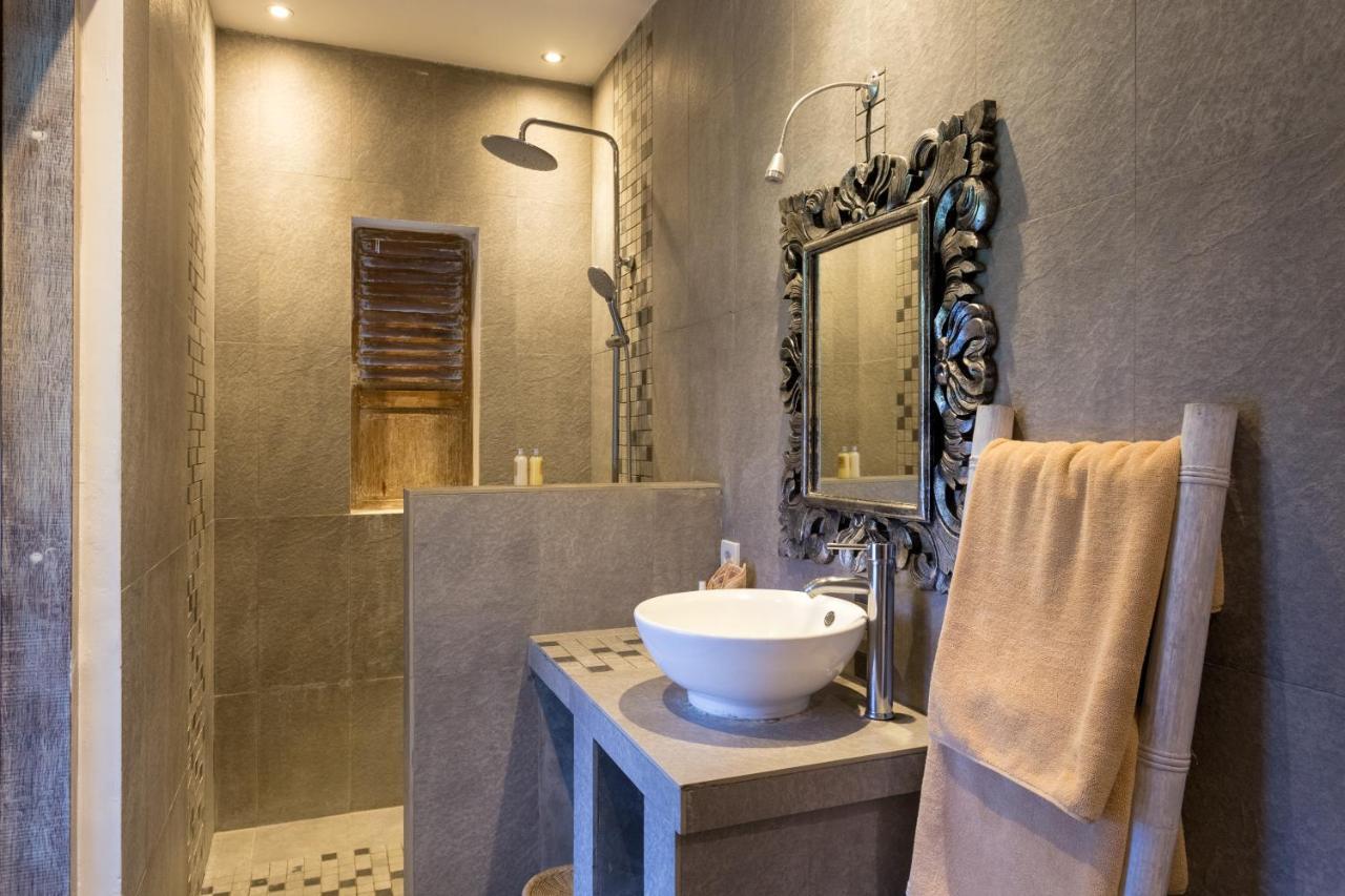 Cocowhite Villa Seminyak Dış mekan fotoğraf