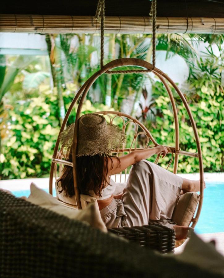 Cocowhite Villa Seminyak Dış mekan fotoğraf