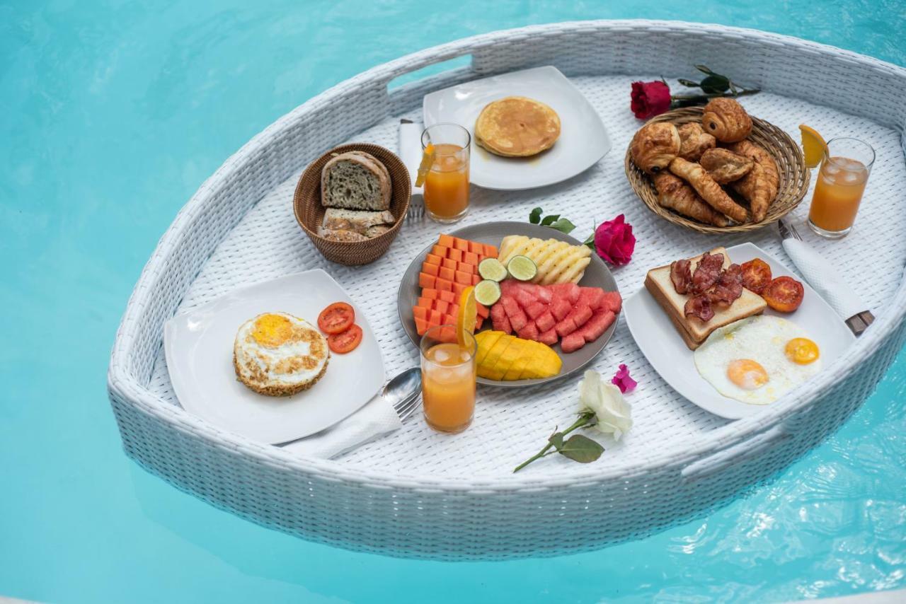 Cocowhite Villa Seminyak Dış mekan fotoğraf